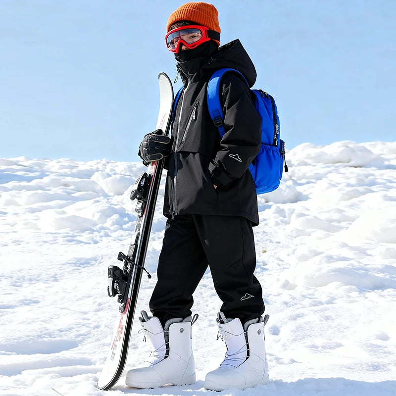 BOREA™ — Combinaison de ski enfant 2 pièces - (4 - 14 ANS) NØRDIKA